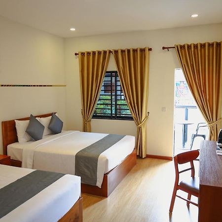 Nimith Hotel & Restaurant Phnom Penh Dış mekan fotoğraf