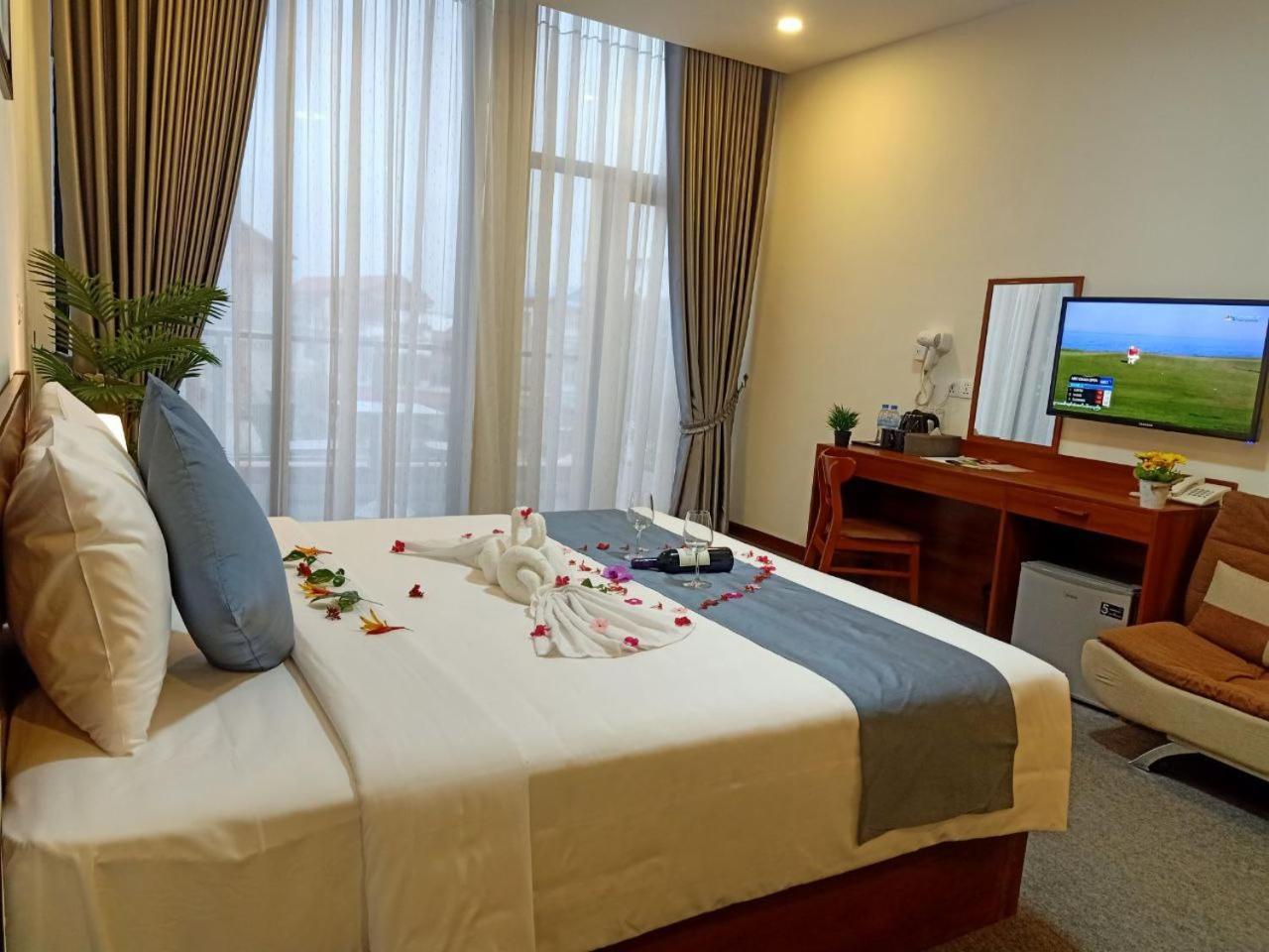 Nimith Hotel & Restaurant Phnom Penh Dış mekan fotoğraf